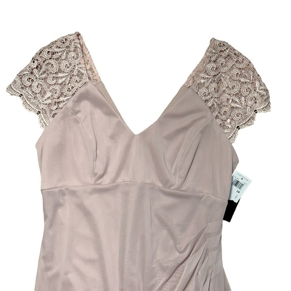 XScape Blush Lace Short Sleeve Embellished Formal Gown | U.S. Woman’s 10 - Picture 5 of 10